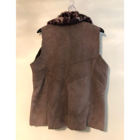 Chas Mackenzie Genuine Shearling Fur Vest - Made in England - NWT - Size L - - Picture 6 of 8